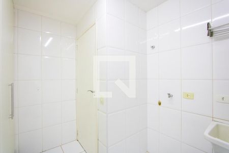 Casa de condomínio à venda com 200m², 3 quartos e 2 vagasÁrea de serviço