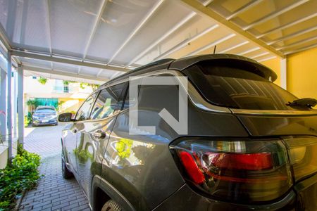 Casa de condomínio à venda com 200m², 3 quartos e 2 vagasGaragem