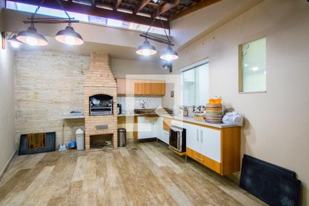 Casa de condomínio à venda com 200m², 3 quartos e 2 vagasEspaço gourmet