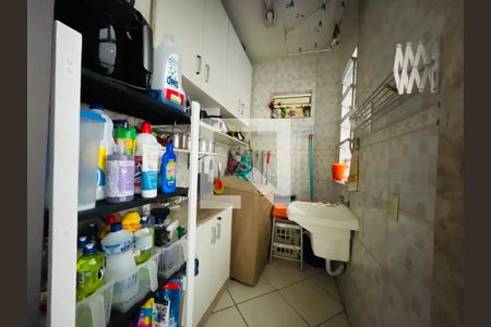 Apartamento à venda com 132m², 3 quartos e sem vagaÁrea de Serviço