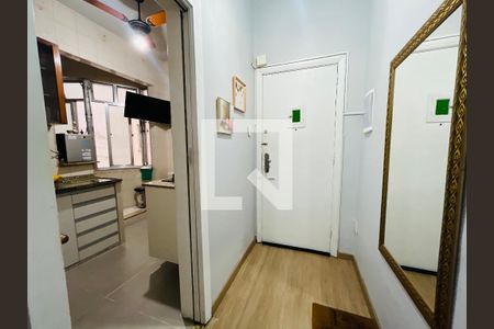 Apartamento à venda com 132m², 3 quartos e sem vagaHall de entrada