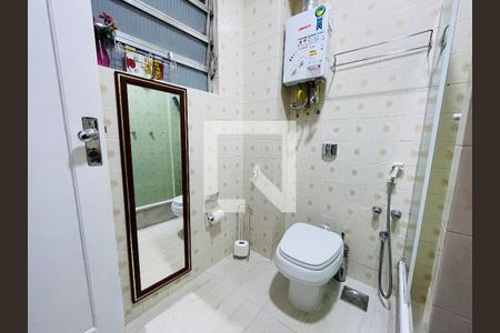 Apartamento à venda com 132m², 3 quartos e sem vagaBanheiro Corredor