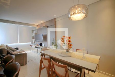 Sala de apartamento à venda com 3 quartos, 92m² em Sagrada Família, Belo Horizonte