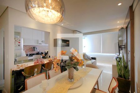Sala de apartamento à venda com 3 quartos, 92m² em Sagrada Família, Belo Horizonte