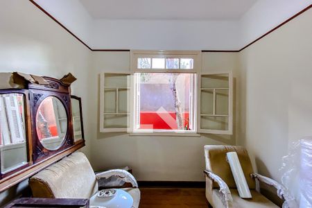 Casa à venda com 300m², 3 quartos e 2 vagasQuarto 3