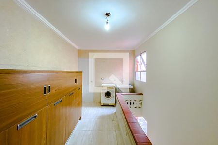 Casa à venda com 300m², 3 quartos e 2 vagasÁrea de Serviço