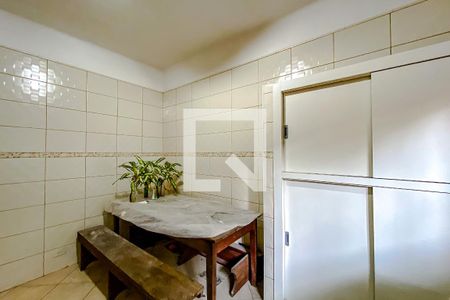 Casa à venda com 300m², 3 quartos e 2 vagasCozinha