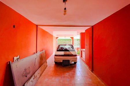 Casa à venda com 300m², 3 quartos e 2 vagasGaragem