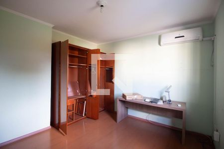 Casa à venda com 203m², 4 quartos e 2 vagas Casa à venda com 203m², 4 quartos e 2 vagasQuarto 2