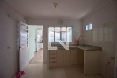 Casa à venda com 203m², 4 quartos e 2 vagas Casa à venda com 203m², 4 quartos e 2 vagasCozinha