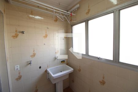 Apartamento à venda com 69m², 2 quartos e 1 vagaÁrea de Serviço