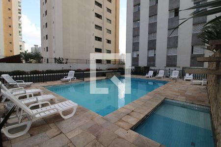 Apartamento à venda com 69m², 2 quartos e 1 vagaÁrea Comum