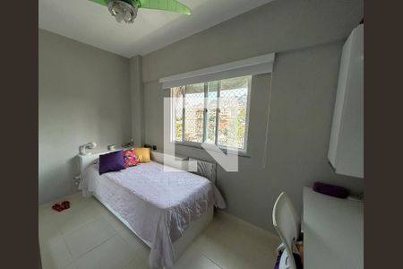 Apartamento à venda com 120m², 3 quartos e 2 vagasQuarto