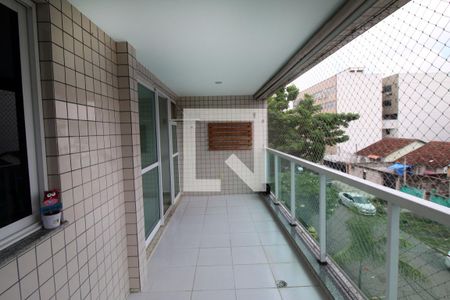 Varanda de apartamento para alugar com 3 quartos, 120m² em Braz de Pina, Rio de Janeiro