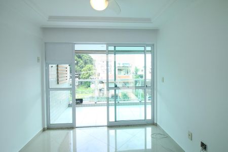 Sala de apartamento para alugar com 3 quartos, 120m² em Braz de Pina, Rio de Janeiro