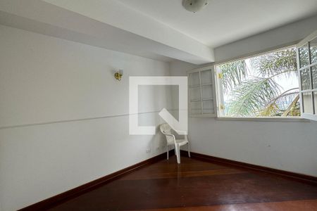 Casa de condomínio à venda com 1250m², 6 quartos e 5 vagasSuíte 4