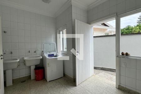 Casa de condomínio à venda com 1250m², 6 quartos e 5 vagasÁrea de Serviço