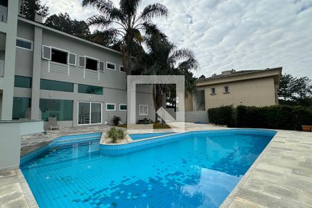 Casa de condomínio à venda com 1250m², 6 quartos e 5 vagasPiscina