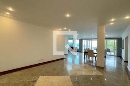 Casa de condomínio à venda com 1250m², 6 quartos e 5 vagasÁrea comum - Salão de festas