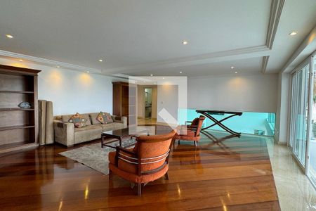 Casa de condomínio à venda com 1250m², 6 quartos e 5 vagasSala