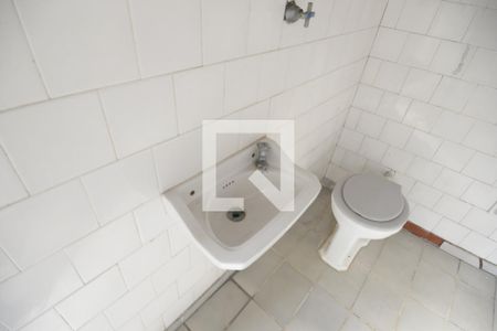 Casa à venda com 343m², 3 quartos e 3 vagasBanheiro de Serviço