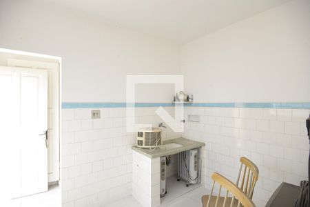 Casa à venda com 343m², 3 quartos e 3 vagasCozinha 2