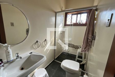 Casa para alugar com 350m², 4 quartos e 3 vagasBanheiro 1