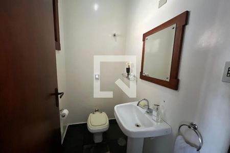 Casa para alugar com 350m², 4 quartos e 3 vagasLavabo