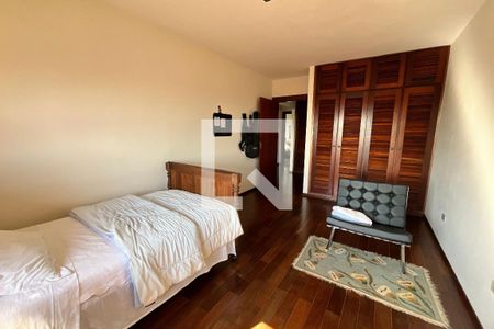 Casa para alugar com 350m², 4 quartos e 3 vagasQuarto 2