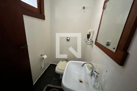 Casa para alugar com 350m², 4 quartos e 3 vagasLavabo