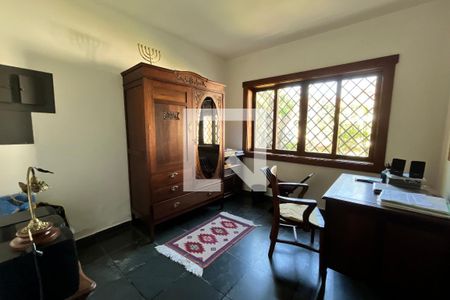 Casa para alugar com 350m², 4 quartos e 3 vagasEscritório