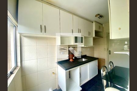 Apartamento para alugar com 80m², 2 quartos e 1 vagaCozinha