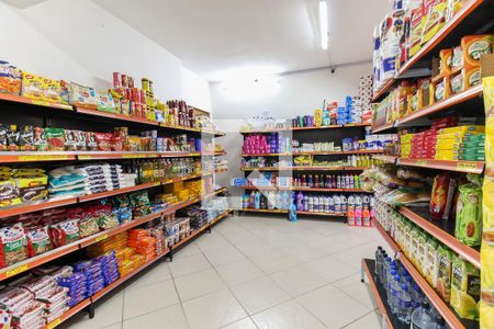 Apartamento à venda com 70m², 3 quartos e 1 vagaMercadinho