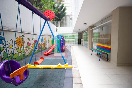 Apartamento à venda com 97m², 3 quartos e 1 vagaÁrea comum - Playground