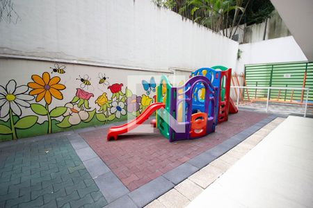 Apartamento à venda com 97m², 3 quartos e 1 vagaÁrea comum - Playground