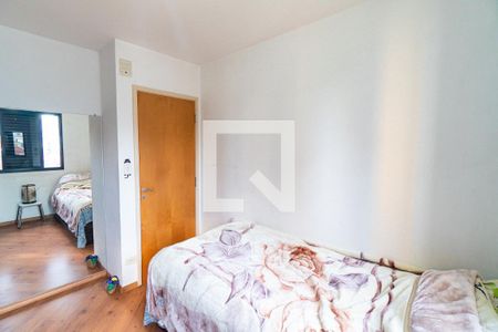 Apartamento à venda com 74m², 3 quartos e 2 vagasQuarto 1