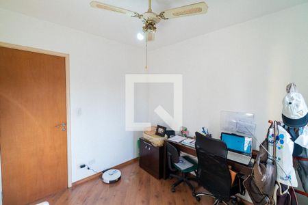 Apartamento à venda com 74m², 3 quartos e 2 vagasQuarto 2