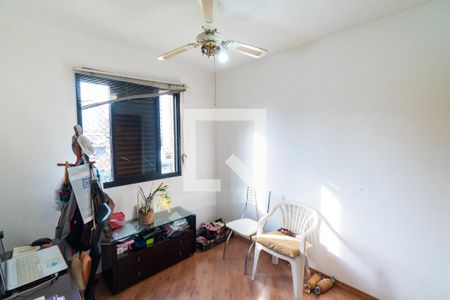 Apartamento à venda com 74m², 3 quartos e 2 vagasQuarto 2