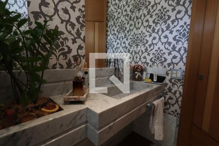 Casa à venda com 380m², 3 quartos e 6 vagasLavabo