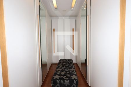 Casa à venda com 380m², 3 quartos e 6 vagasCloset da Suíte Master