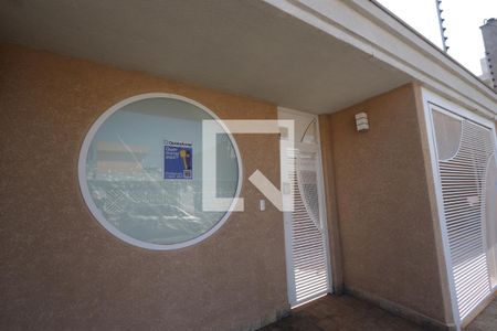 Casa à venda com 380m², 3 quartos e 6 vagasFachada