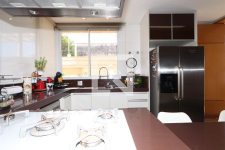 Casa à venda com 380m², 3 quartos e 6 vagasCozinha