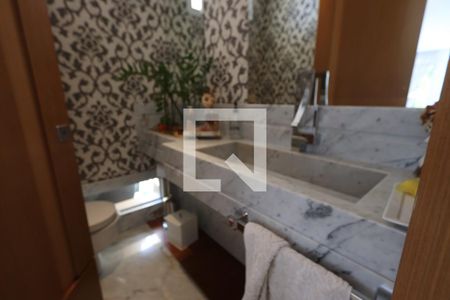 Casa à venda com 380m², 3 quartos e 6 vagasLavabo