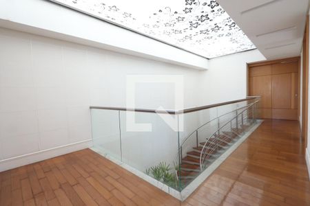 Casa à venda com 380m², 3 quartos e 6 vagasHall das Suítes