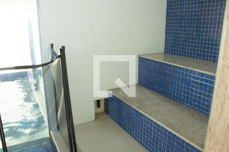 Casa de condomínio à venda com 307m², 4 quartos e 8 vagas Casa de condomínio à venda com 307m², 4 quartos e 8 vagasSaúna