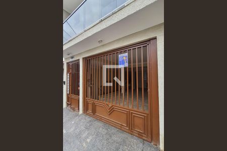 Apartamento para alugar com 56m², 2 quartos e sem vagaFachada