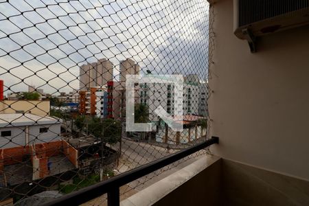 Vista de apartamento para alugar com 3 quartos, 90m² em Jardim Enseada, Guarujá