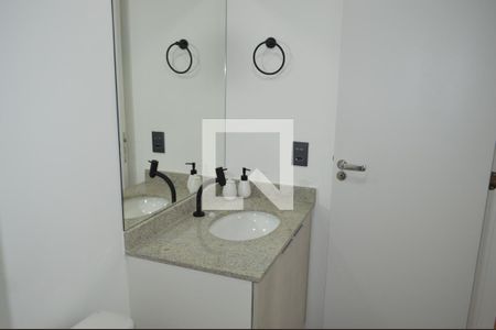 Apartamento à venda com 33m², 1 quarto e sem vagaBanheiro