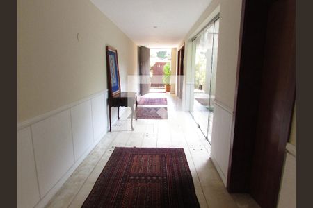 Casa para alugar com 962m², 7 quartos e 10 vagasSala