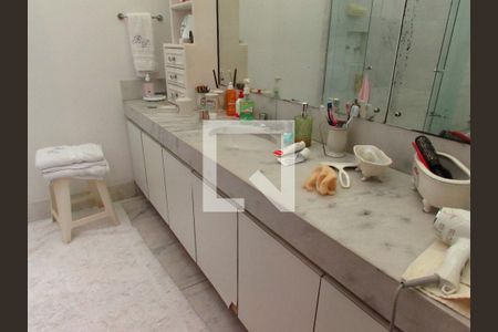 Casa para alugar com 962m², 7 quartos e 10 vagasBanheiro da Suíte 3